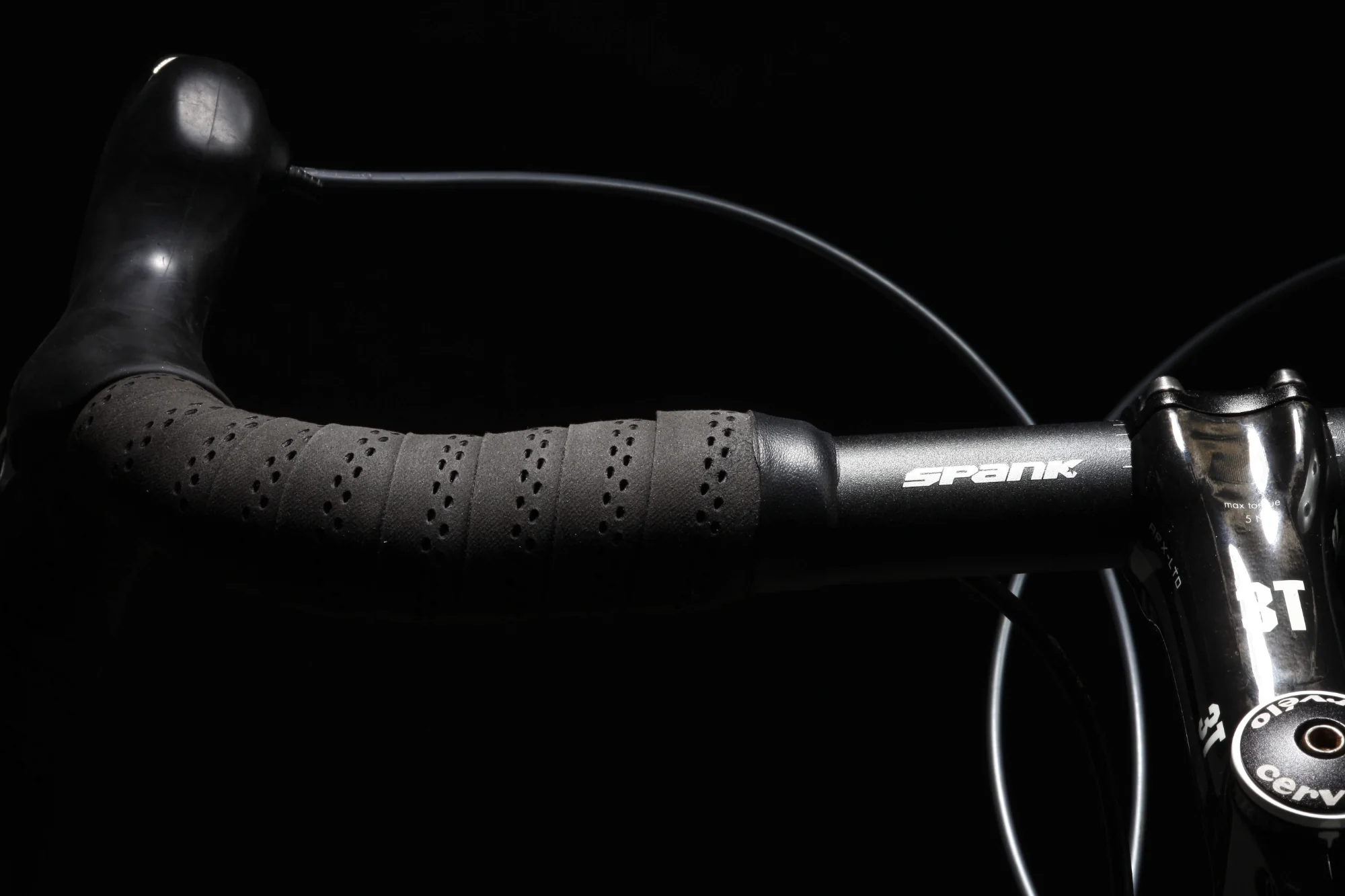 SPANK Wing Gravel Drop Bar Tape, Gel Pad & Plug Kit - Image 5